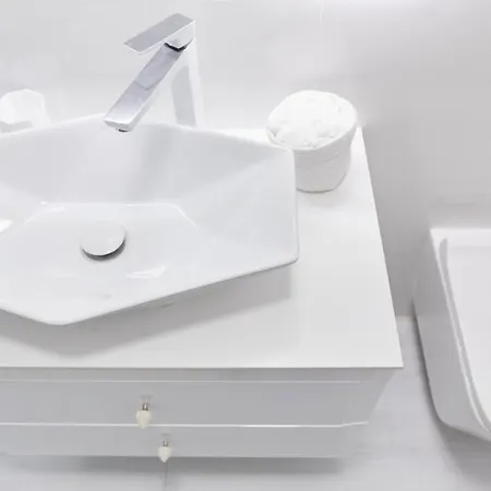 דירה White R קרפאז'